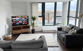 Luxury York Minster Penthouse - Free Gym & Parking